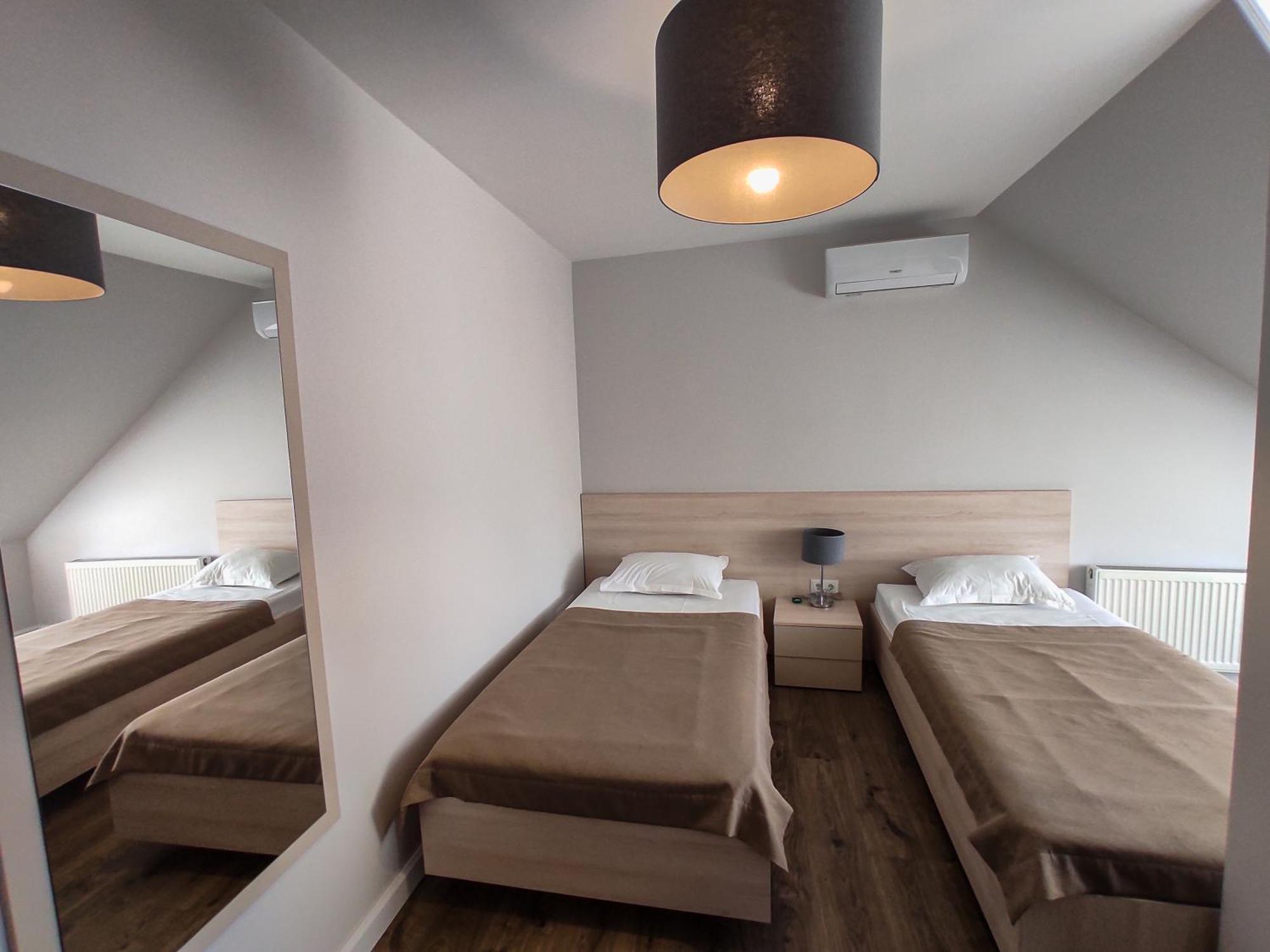 Vip Hotel Izmail Ngoại thất bức ảnh