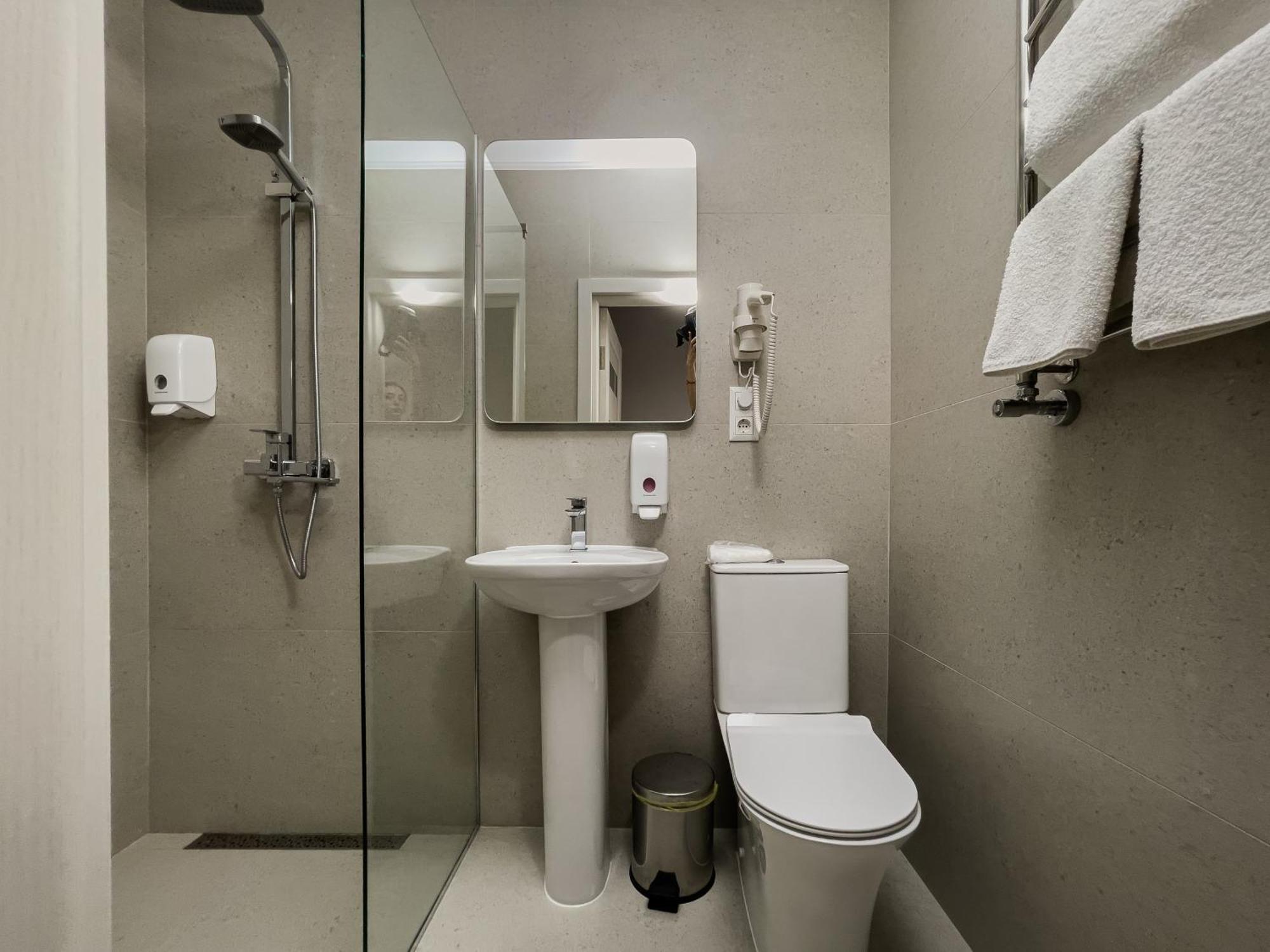 Vip Hotel Izmail Ngoại thất bức ảnh