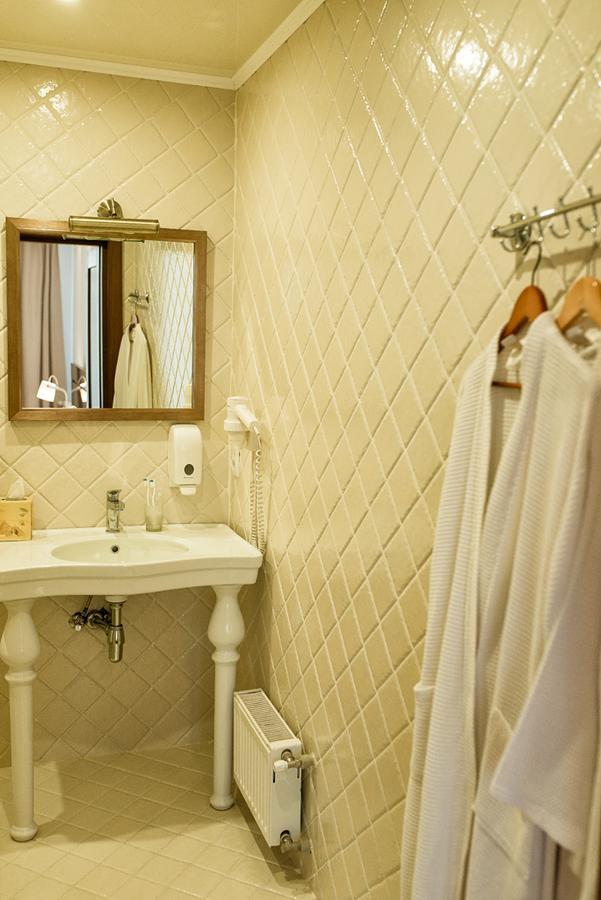 Vip Hotel Izmail Ngoại thất bức ảnh